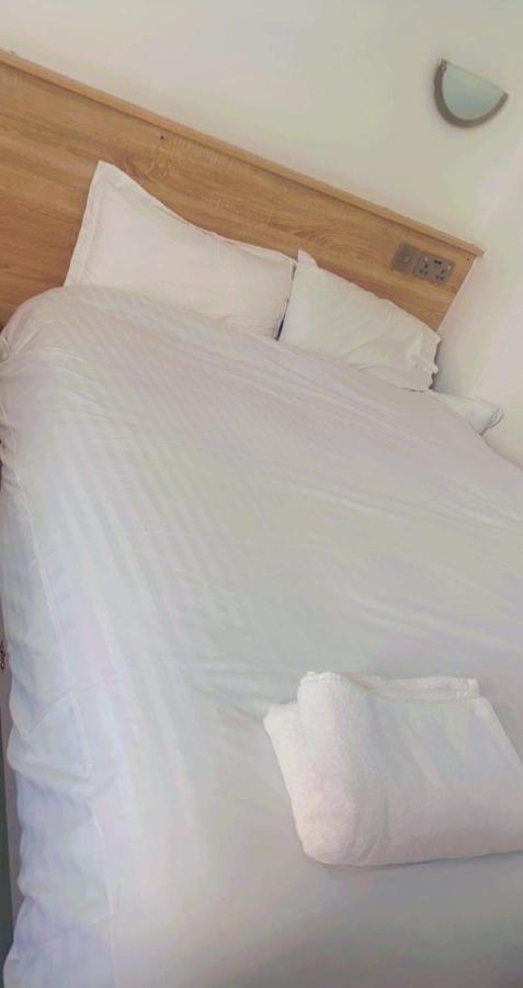 Entire Two Double Bedrooms Flat N4 Great Yarmouth Buitenkant foto